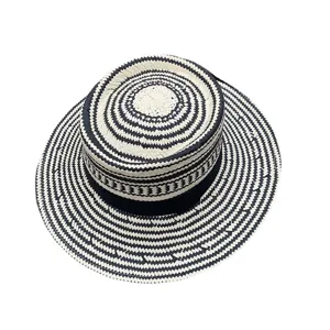 Retro color block straw hat for women, flat brim summer sun protection beach hat.