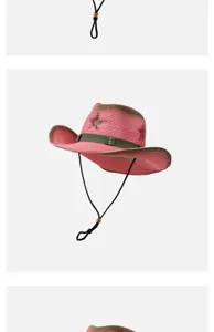 Rosa Stroh Cowboyhut mit grünem Band, Sternenmuster und verstellbarem Kinnriemen für Sonnenschutz.