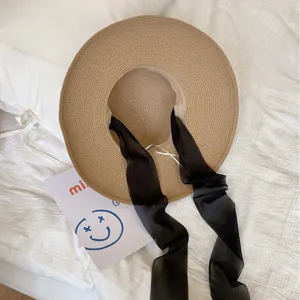 Cappello paglia donna tesa larga stile Hepburn estate spiaggia protezione solare nastro nero