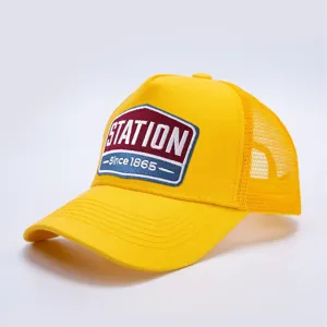 Κίτρινο trucker καπέλο με δίχτυ ρυθμιζόμενο outdoor με κέντημα station άνδρες γυναίκες