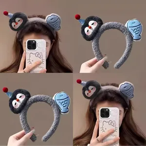 Schattige pluche pinguin vis haarband, pluizige cartoon haarhoofdband, gezicht was accessoire.