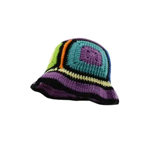 Joli chapeau bob au crochet coloré fait main rétro patchwork chapeau tricoté femme été