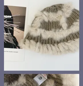 Strick-Bootshut mit Plüschbesatz gemütlicher Winter warmer Strickhut für Damen stilvoll