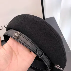 Black wool beret hat for women autumn winter retro painter hat with leather strap and metal button