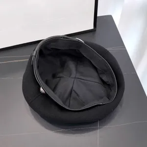 Women's black wool beret hat with leather strap buckle, retro octagonal painter cap winter.