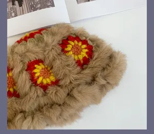 Handgemachte flauschige Häkel-Fischerhut Blumen Winter warme Mütze Damen Alltag Freizeit
