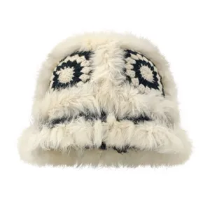 Handgemachte flauschige Pluesch Eimerhut Damen Winter warme gestrickte Kappe suess Stil