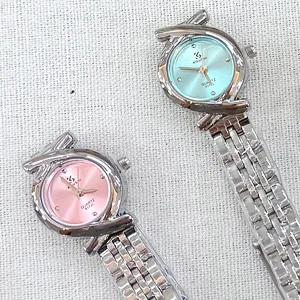 Orologio al Quarzo da Donna Minimalista Elegante Piccolo Quadrante Cinturino in Acciaio Legato Orologio da Polso Semplice Impermeabile per Donna Gioielli