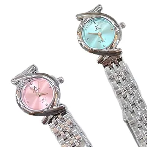 Orologio donna al quarzo KOUSHI con cinturino in acciaio, design croce unico quadrante piccolo