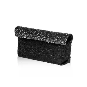 Élégante pochette portefeuille noire en strass, sac de soirée étincelant pour fête et événement.