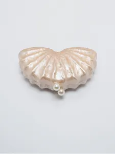 Chic pearl shell acrylic clutch bag for women, elegant party evening handbag detail view.
