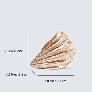 Acrylic shell evening clutch bag, stylish mini crossbody handbag for women and banquets.