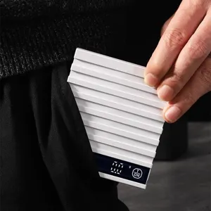 Mini bilancia caffè elettronica portatile con display e design tascabile principale.