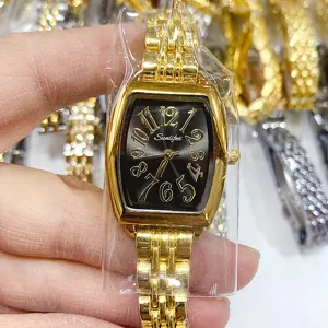 SUNLIFEX vrouwen gouden tonneau horloge vintage stijl klein staal quartz detail