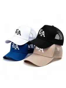 Detailansicht modischer Mesh-Baseballcaps mit LA-Stickerei, verstellbare Passform für Outdoor.