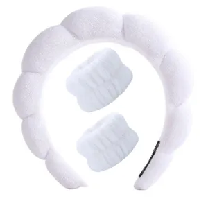 Conjunto de diadema de spa de nube blanca esponjosa y muñequeras absorbentes a juego