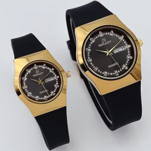 Set de relojes de cuarzo para parejas de lujo con correa de silicona negra y caja dorada.