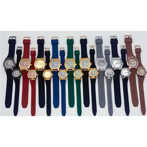 Reloj de pareja de cuarzo con correa de silicona GALAXY impermeable multicolor casual
