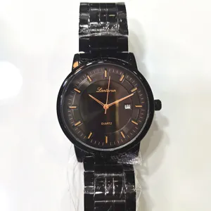 LANTURUN Herrenuhr schwarzer Edelstahl Quarzwatch mit Datumsanzeige minimalistisches Design.