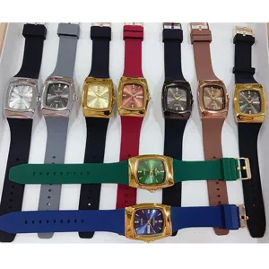GALAXY quartz horloge voor heren en dames, kleurrijke siliconen band, vierkante wijzerplaat datum.