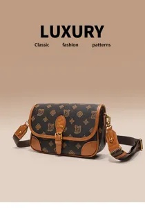 Luxury classic fashion pattern leather baguette shoulder bag stylish crossbody bag for women.
