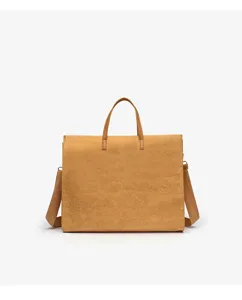Detailed view of minimalist kraft paper tote bag, large capacity retro crossbody shoulder style.