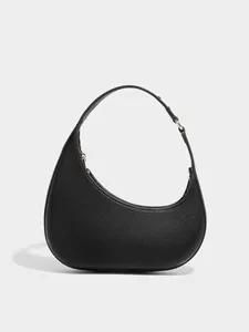 Classic black crescent hobo bag for women, stylish underarm shoulder bag for daily casual wear.