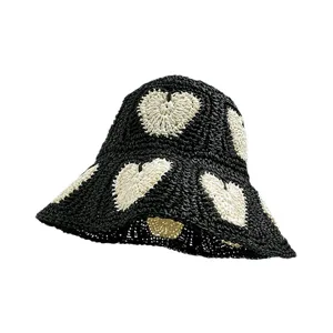 Handgemachte Häkelherz Eimerhut, schwarz weiße Stroh Sonnenhut für Damen Sommer Reisen.