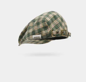 Casquette plate écossaise rétro pour femme, motif à carreaux vert et jaune avec boucle réglable.