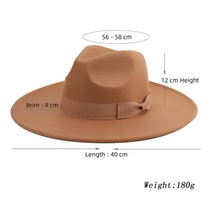 Λεπτομέρεια καπέλου φεντόρα με γείσο 9 εκ, ύψος 12 εκ και βάρος 180 γραμμάρια.
