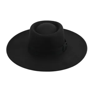 Sombrero de fieltro de ala ancha clásico con elegante lazo lateral, estilo retro.