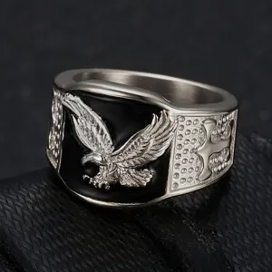 Anillo de hombre vintage con águila esmalte negro cruz gótica joya estilo motero