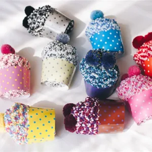 Gemütliche Korallenfleece flauschige Kuchen Socken für Damen dicke warme Wintersocken.