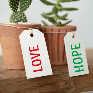 Kleurrijke decoratieve letterstickers voor knutselen, dagboekplanning en DIY-projecten.