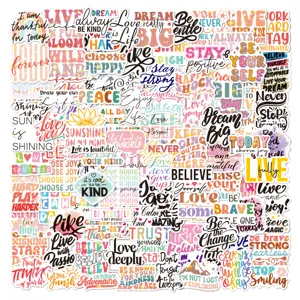 Vista dettagliata di adesivi motivazionali inglesi colorati, decalcomanie impermeabili per decori.