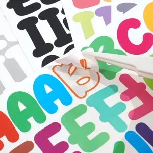 Pegatinas de alfabeto de colores para manualidades DIY, tarjetas y scrapbooking.