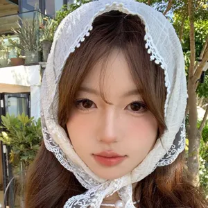 Zomer witte kant hoofddoek vrouwen pastorale stijl driehoek sjaal haarband foto accessoire.