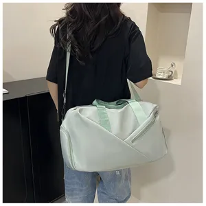 Grand sac de sport avec compartiment humide, sac de voyage stylé pour femme et fitness