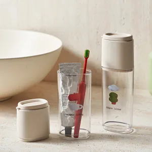 Set de lavado de viaje portátil con vaso para cepillo de dientes y botella para uso diario.