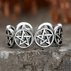 Punk Stil Pentagramm Silber Ring geometrischer Streetwear Schmuck Detailaufnahme