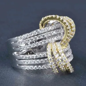 Anillo de mujer cruzado multihebra dos tonos pavé circón joyería moda lujo detalle