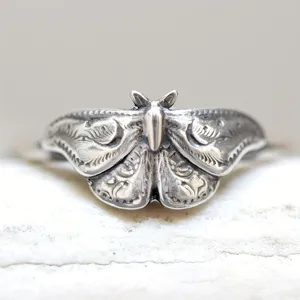 Vintage Retro Butterfly Moth Ring For Women Copper Antique Silver Gothic Insect Animal Fashion Jewelry Finger Ring