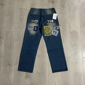 Ανδρικό γυναικείο πλυμένο τζιν παντελόνι streetwear ίσιο ψηλόμεσο με χρωματιστά κεντημένα μπαλώματα.