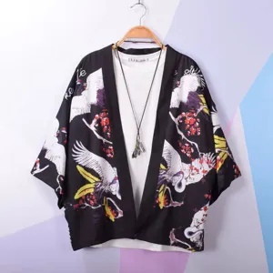 Japanese vintage ukiyo-e crane print 7-sleeve kimono cardigan detail view showcasing oriental style.