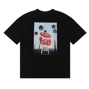 Details of the black short sleeve t-shirt with back palm tree graphic, American high street style.