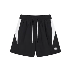 High street color-blocked casual shorts for men and women with contrast side panels.