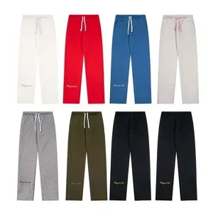 Vista dettagliata di pantaloni della tuta in felpa streetwear in vari colori, vita elastica.
