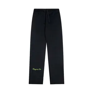 Pantaloni della tuta in felpa nera streetwear Y2K jogger con ricamo verde dettaglio.
