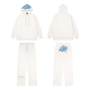Completo felpa con cappuccio in pile e pantaloni della tuta stile streetwear y2k.