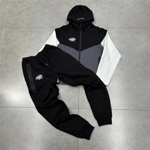 Detailed view of the stylish fleece-lined hooded sweatshirt and matching pants set.